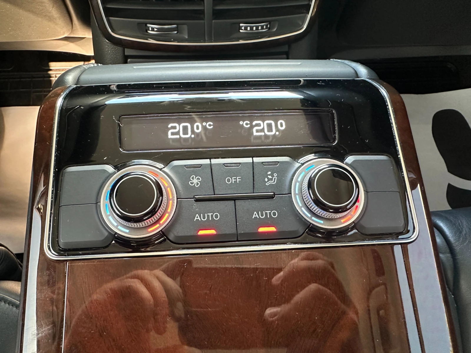 Audi A8 Matrix 3.0d 258 к.с. quattro - изображение 10