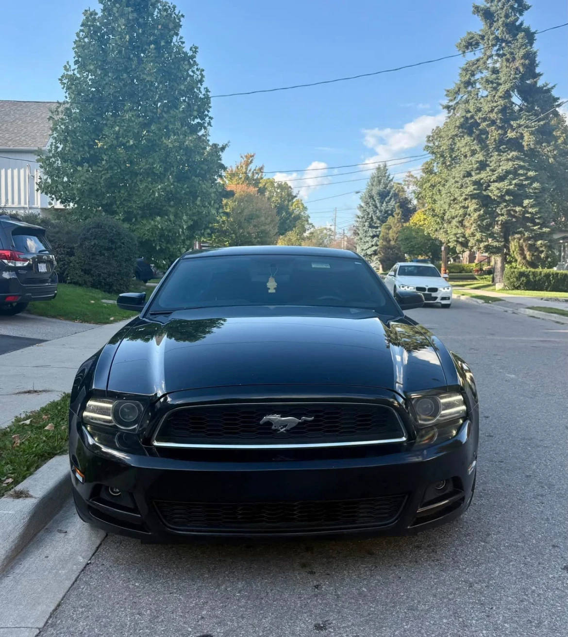 Ford Mustang V6 * * АВТОМАТИК * * CARFAX * * АВТО КРЕДИТ * *  - изображение 2