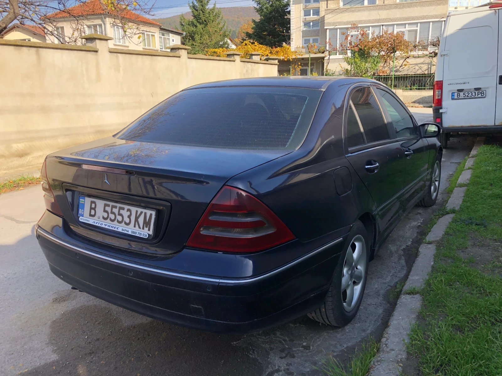 Mercedes-Benz C 220 2.2 - изображение 6