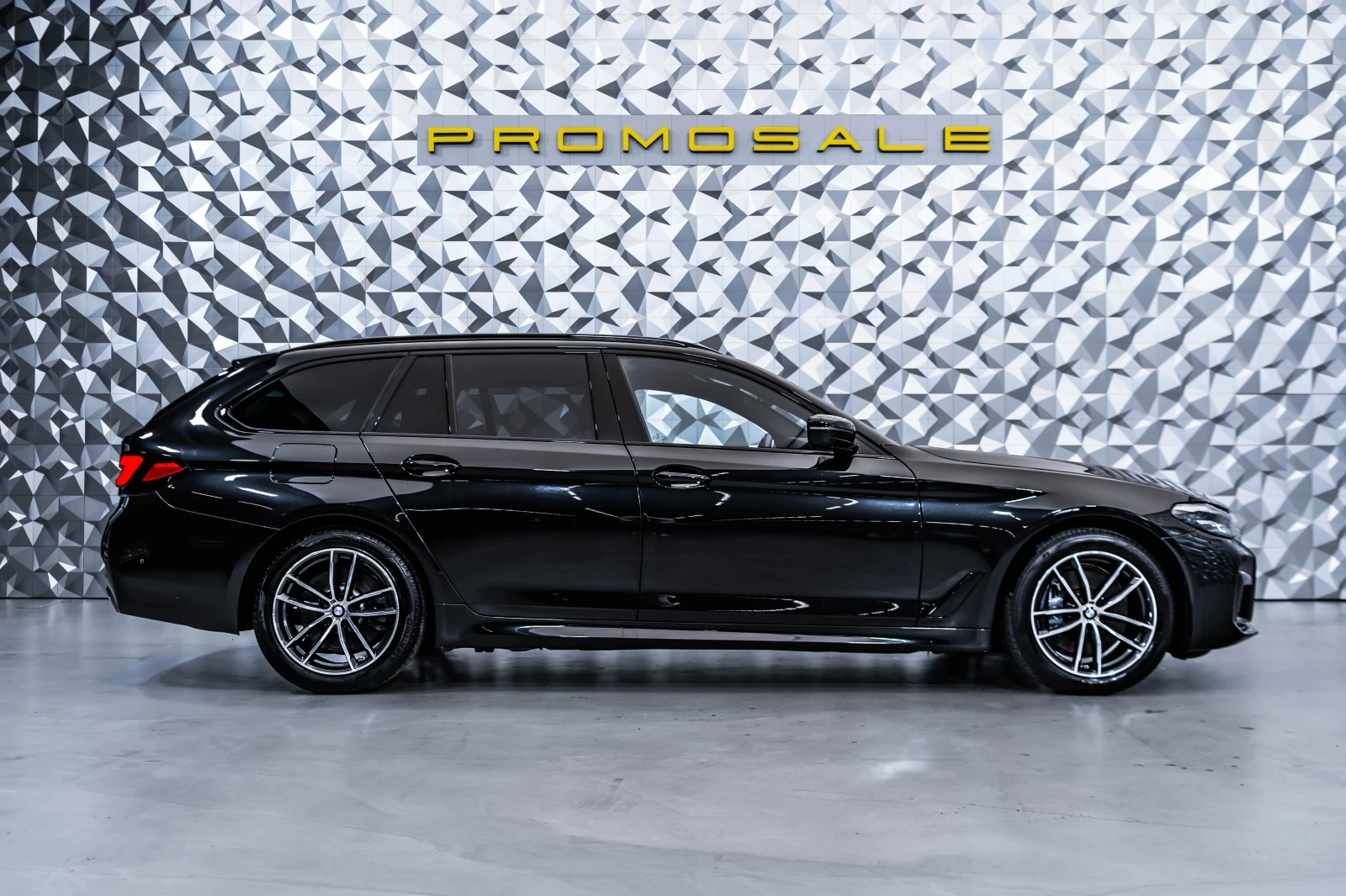 BMW 530 E xDrive Msport* Camera* Лизинг - изображение 6