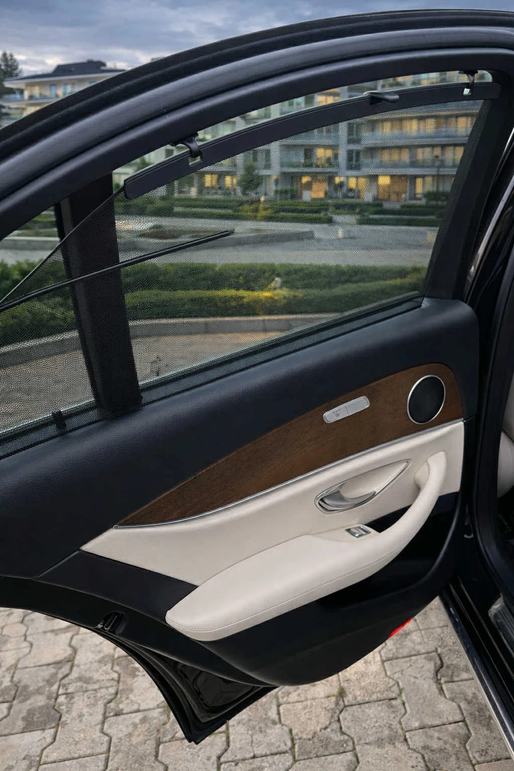 Mercedes-Benz E 220 | Mobile.bg � ����������� 12