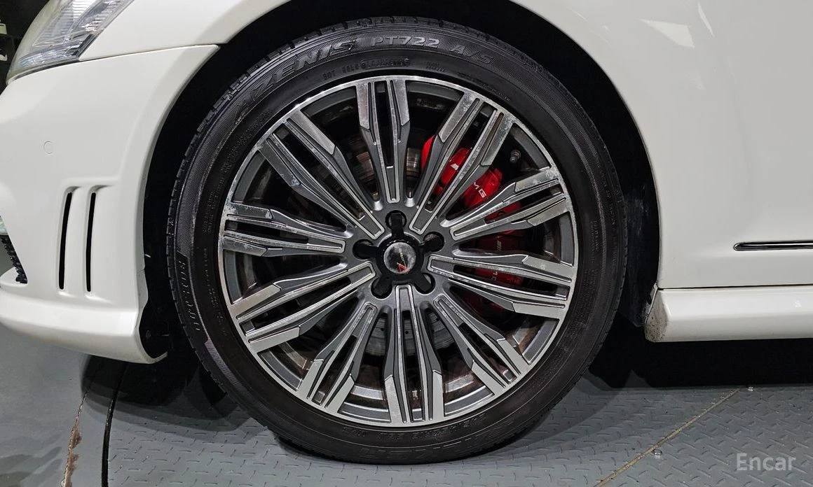 Mercedes-Benz S 65 AMG  - изображение 5