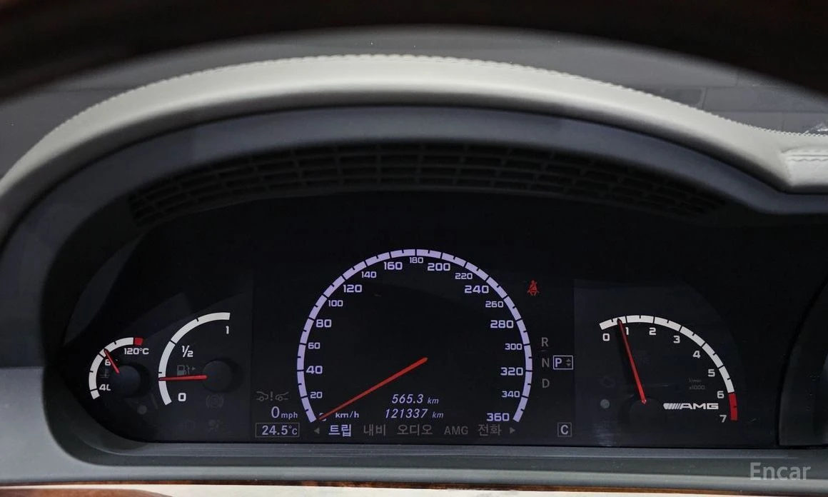 Mercedes-Benz S 65 AMG  - изображение 8