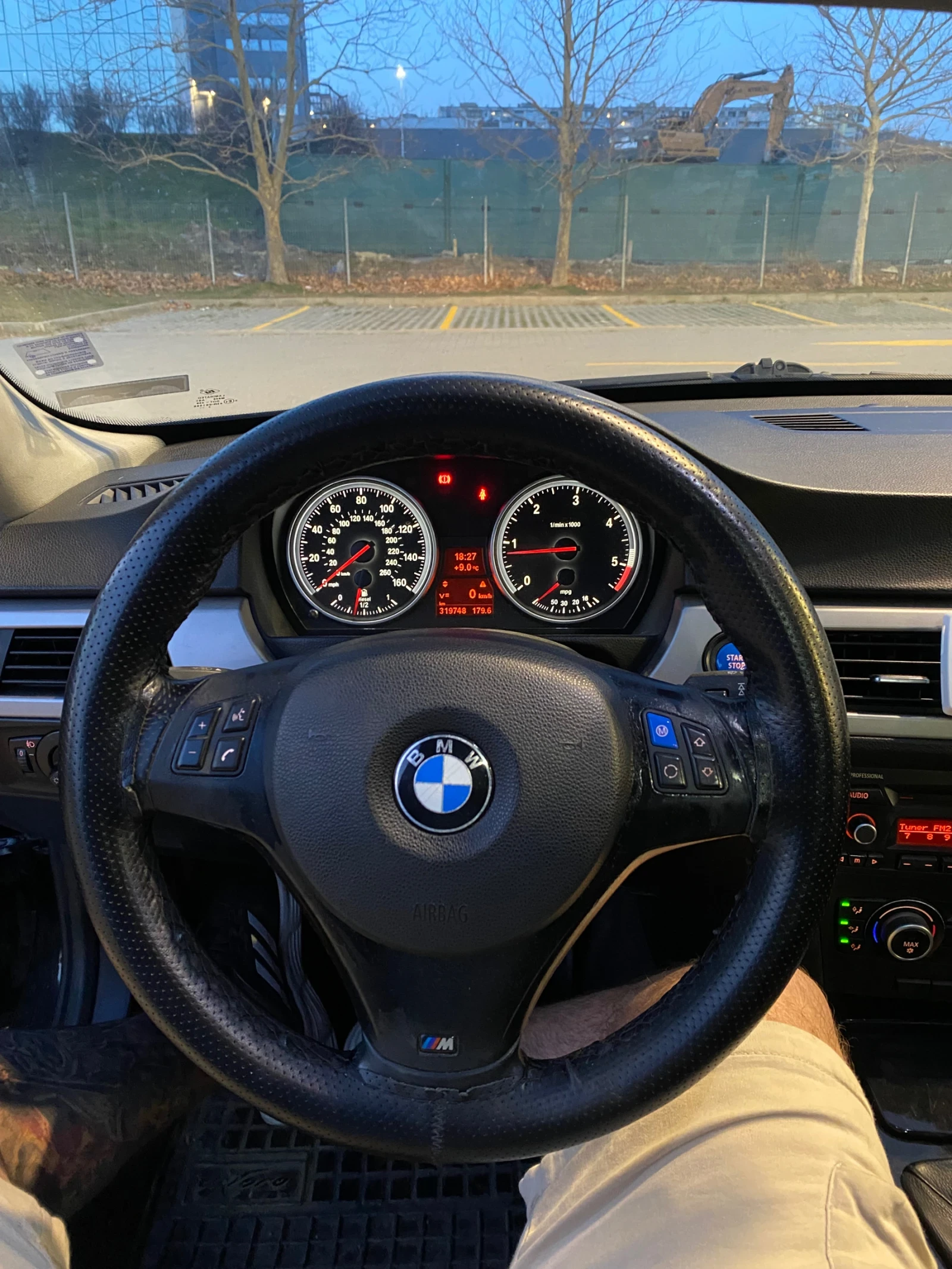 BMW 320 320D FACE, снимка 8 - Автомобили и джипове - 54356972