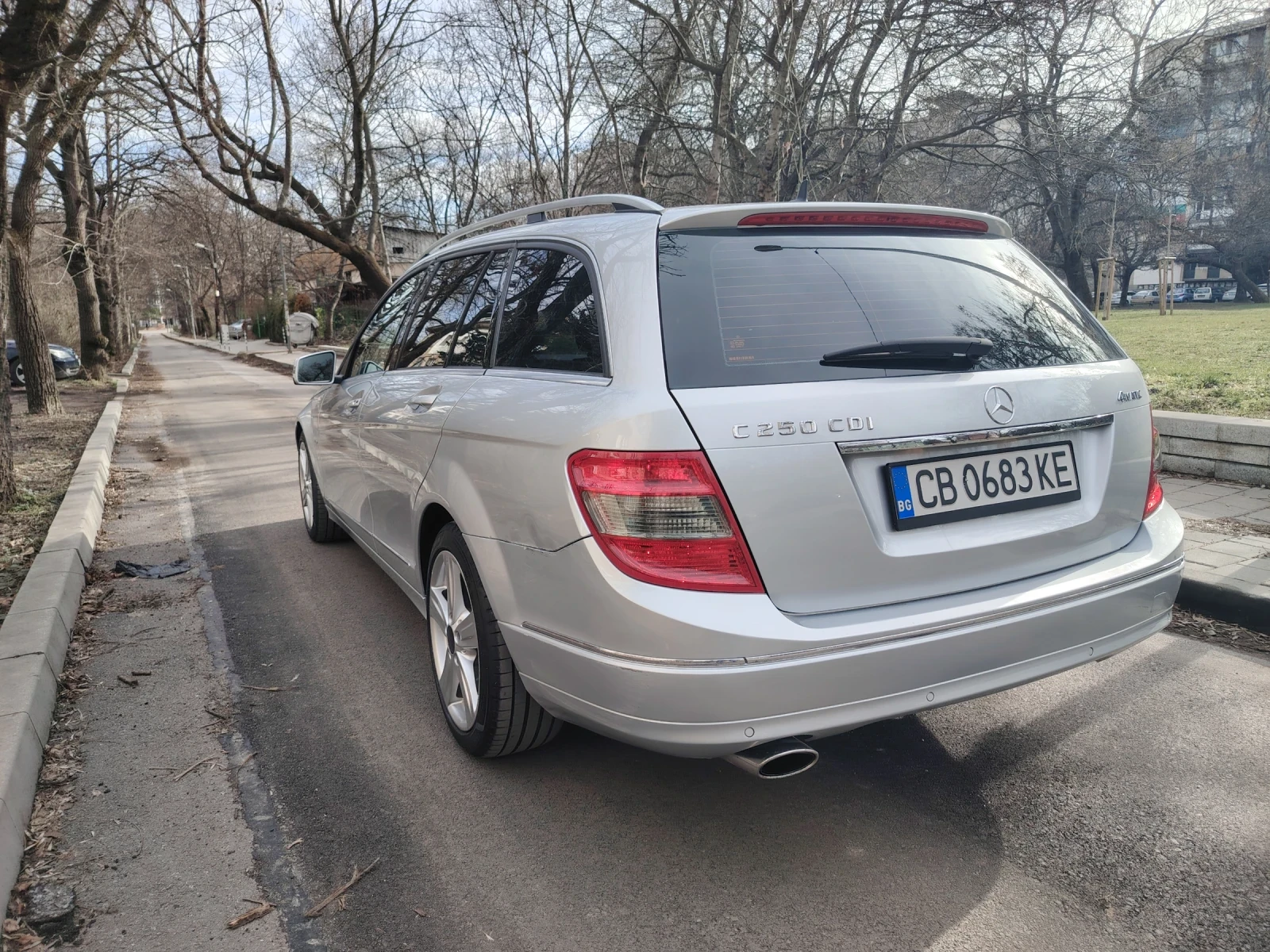 Mercedes-Benz C 250 CDI 4MATIC BlueEFFICIENCY, снимка 9 - Автомобили и джипове - 54556387