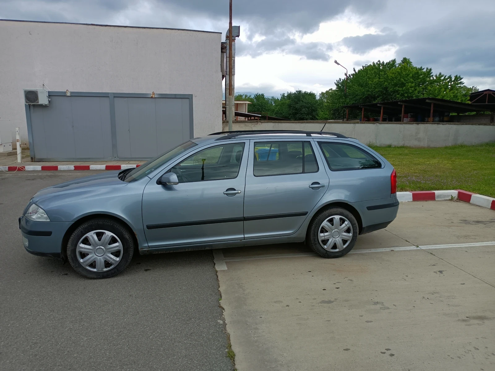 Skoda Octavia, снимка 4 - Автомобили и джипове - 54645561