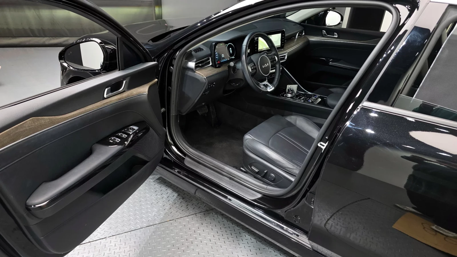 Kia K5 HYBRID| DIGITAL DASH| HeadsUp| 360| Lane Assist | Mobile.bg � ����������� 9