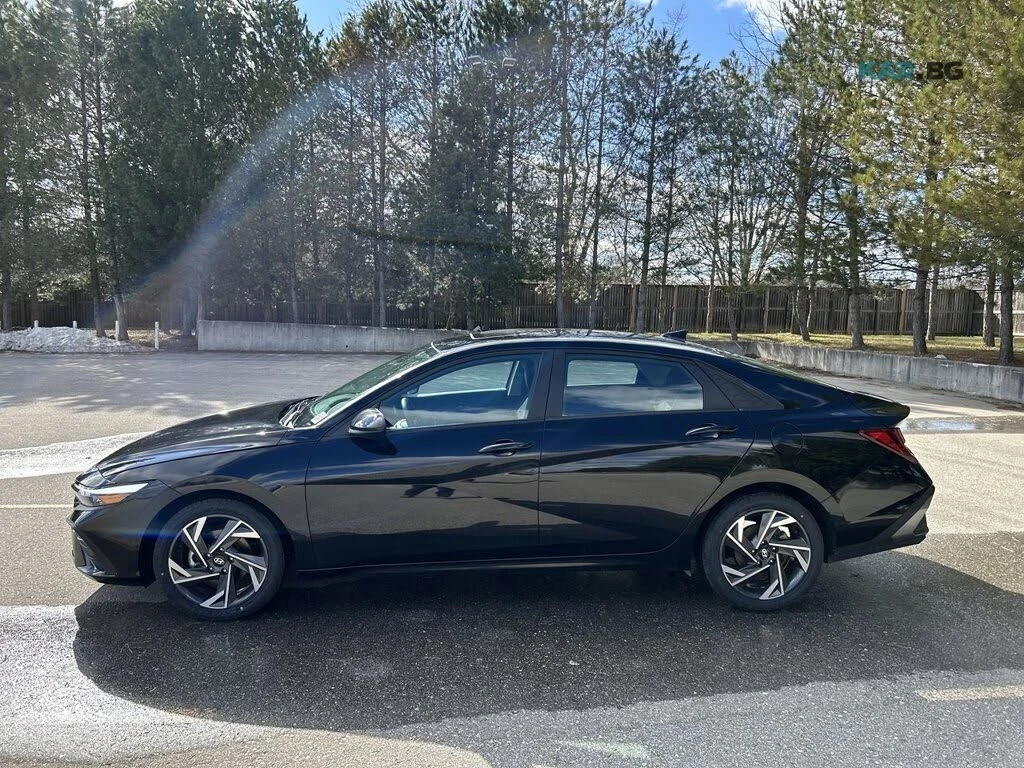 Hyundai Elantra * Preferred* АвтоКредит* (ЦЕНА ДО БГ)* , снимка 5 - Автомобили и джипове - 54885574