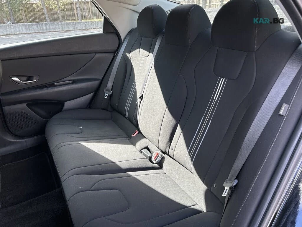 Hyundai Elantra * Preferred* АвтоКредит* (ЦЕНА ДО БГ)* , снимка 15 - Автомобили и джипове - 54885574