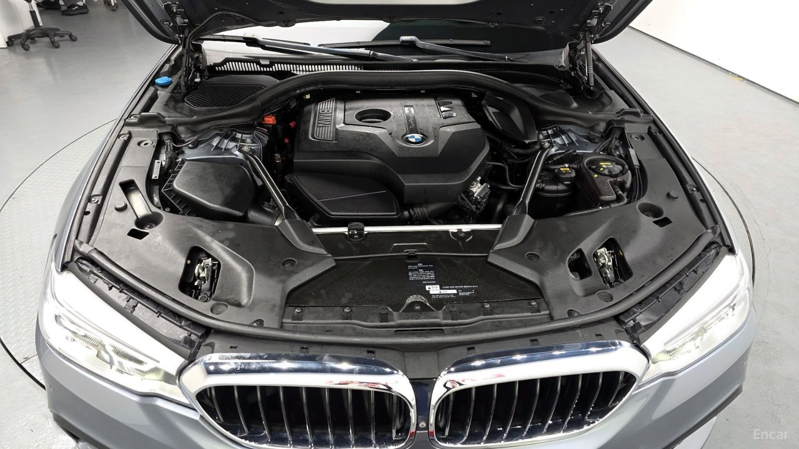 BMW 530 M* 360 КАМЕРА* HEADUP* ОБДУХВАНЕ* ПОДГРЕВ, снимка 6 - Автомобили и джипове - 55478188