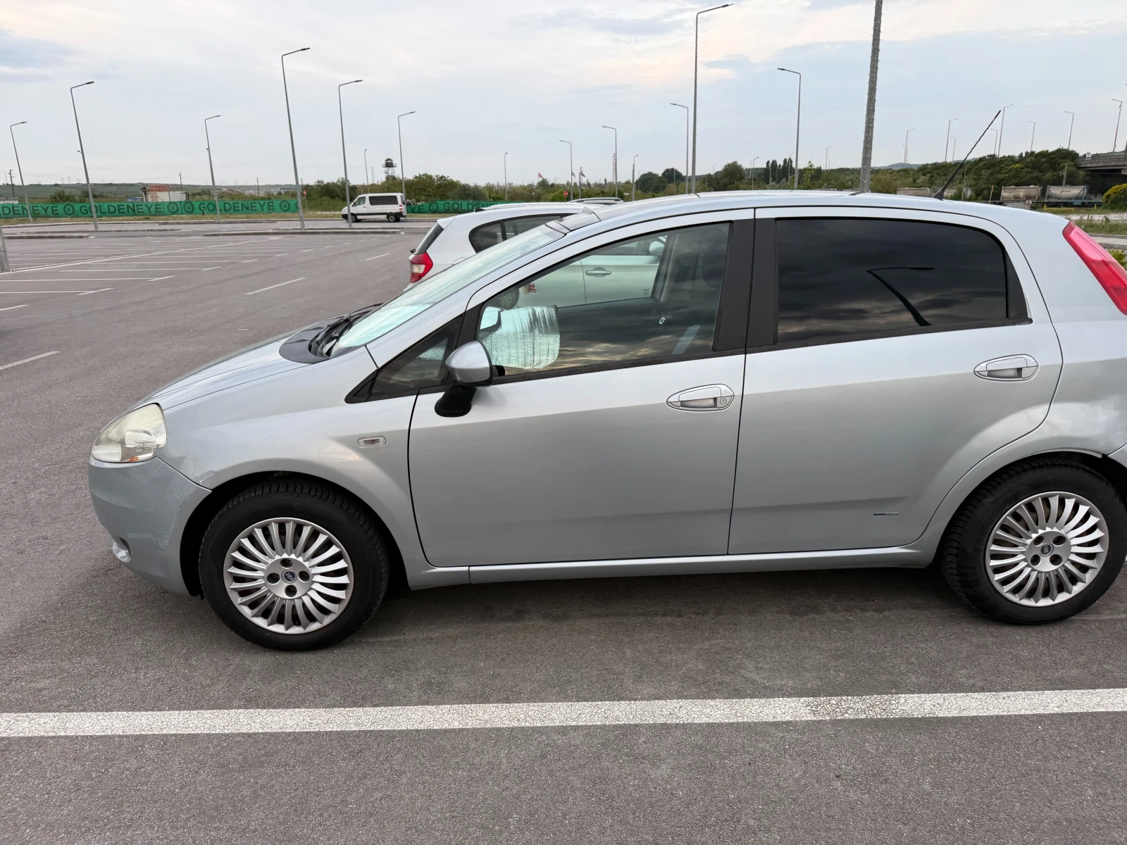 Fiat Punto, снимка 11 - Автомобили и джипове - 55599275