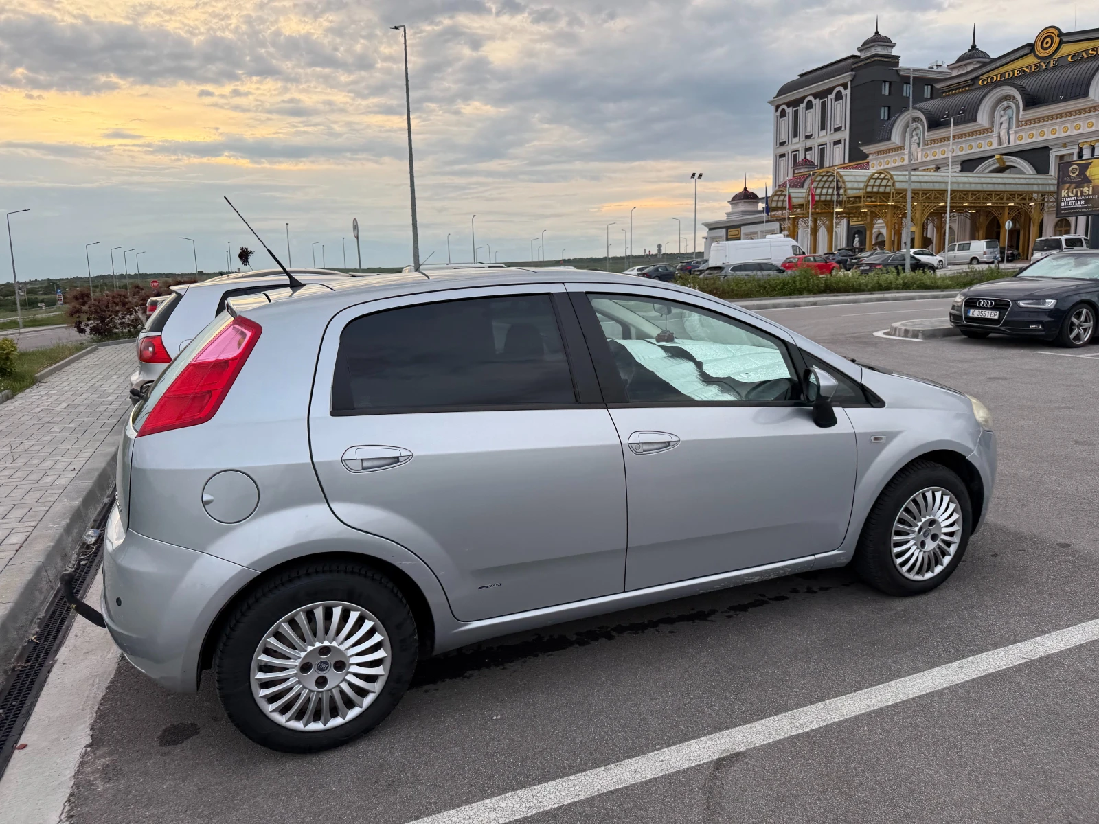 Fiat Punto, снимка 14 - Автомобили и джипове - 55599275