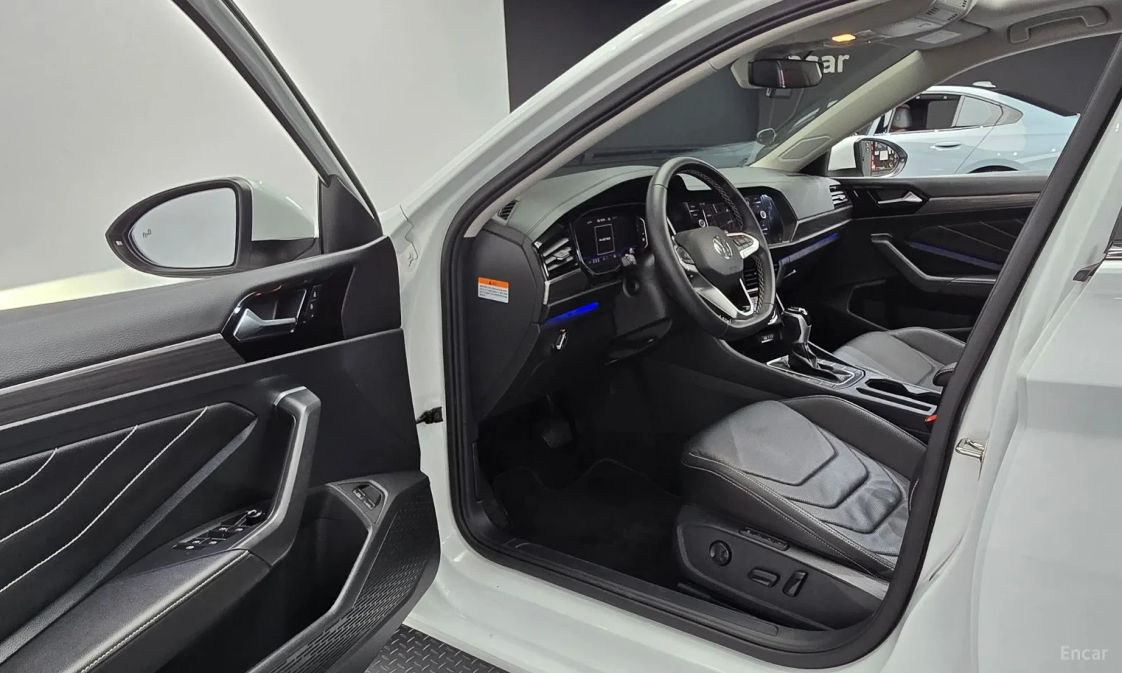 VW Jetta 1.5 TSI\Дигитално табло\Обдухване\ТОП ЦЕНА, снимка 10 - Автомобили и джипове - 55623354