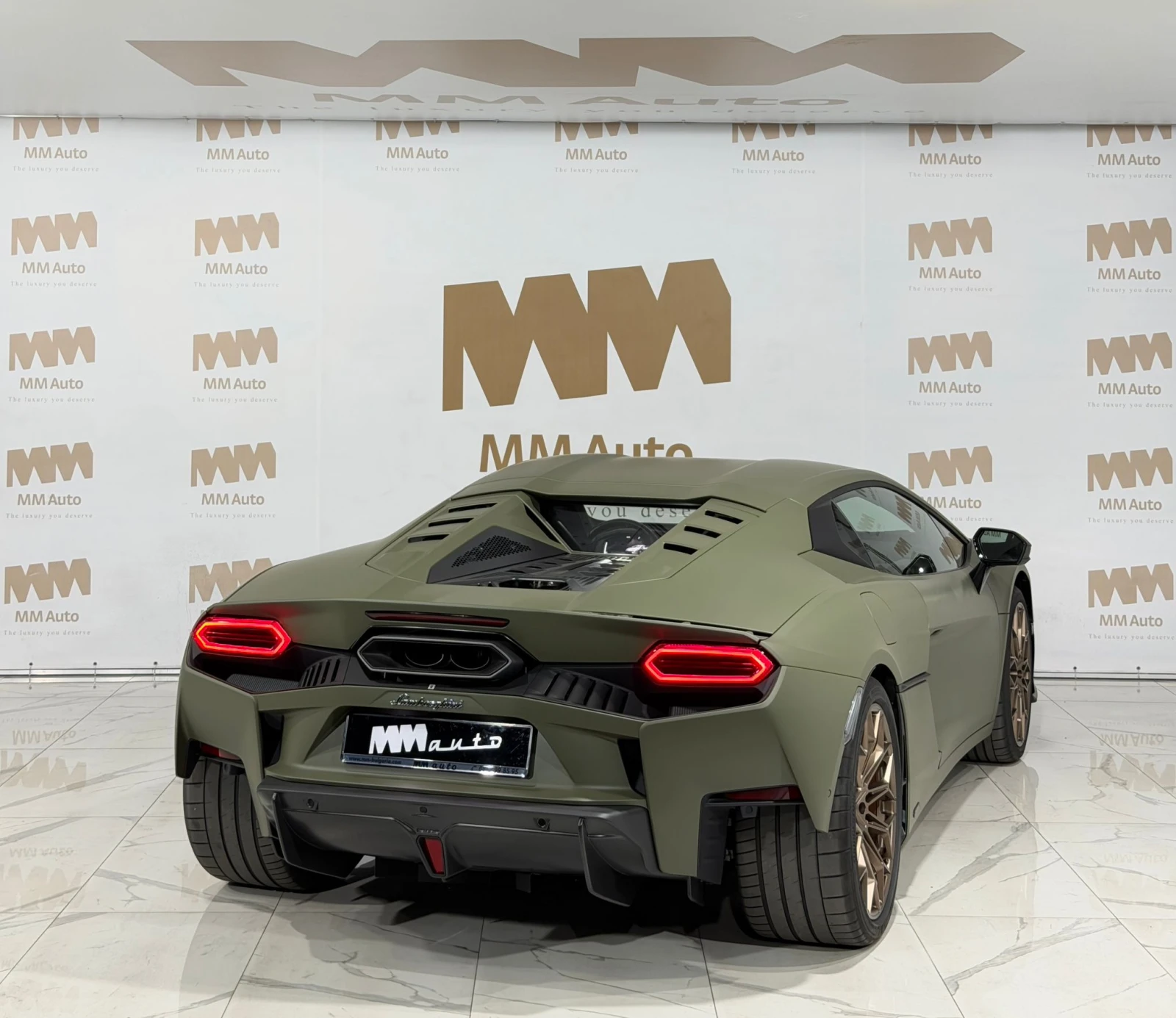 Lamborghini Temerario Verde Turbine* Carbon In&Out* Lift, снимка 3 - Автомобили и джипове - 55911890