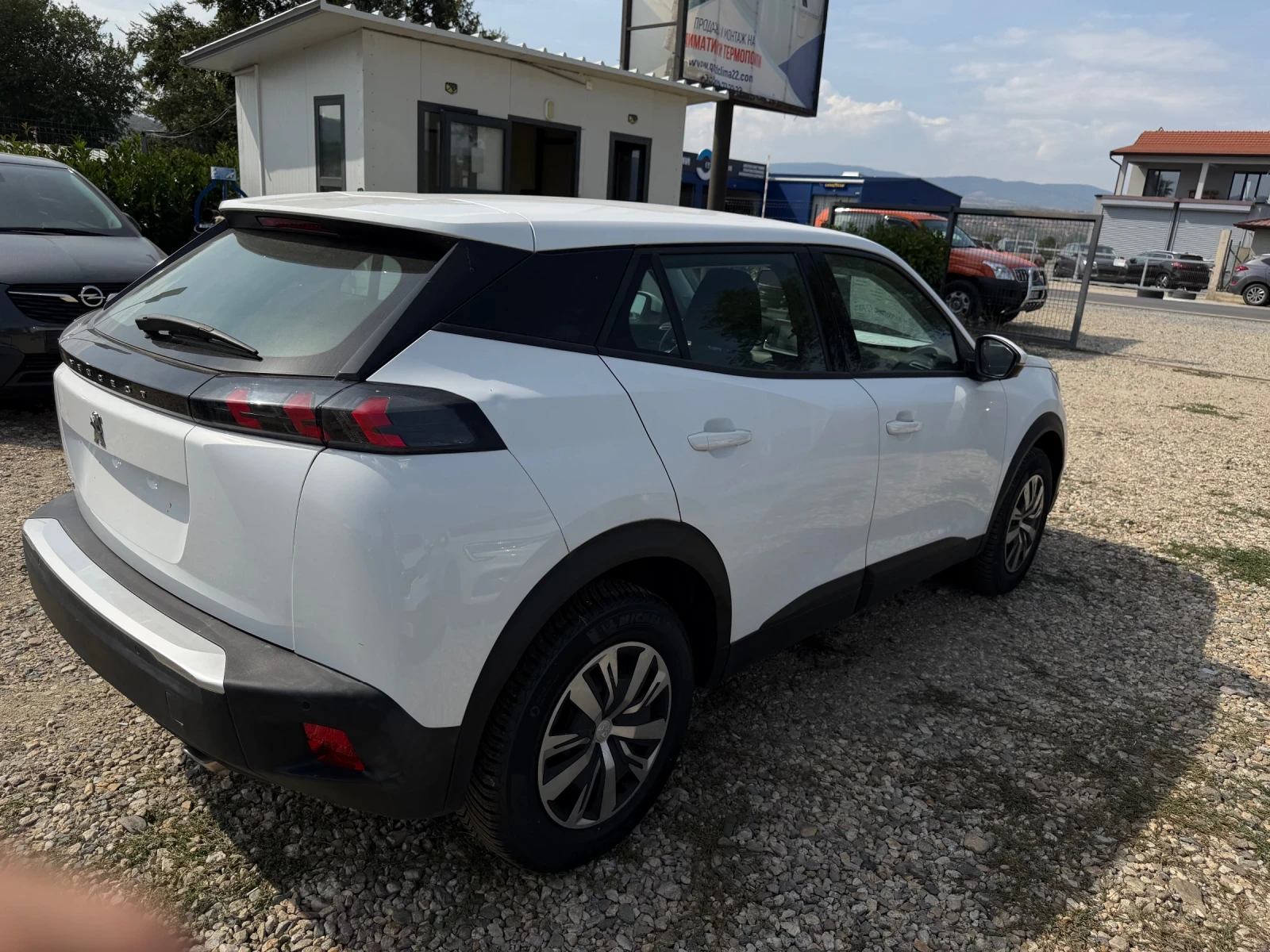 Peugeot 2008 1.5 BlueHDi Active AUTOMATIC  | Mobile.bg � ����������� 6