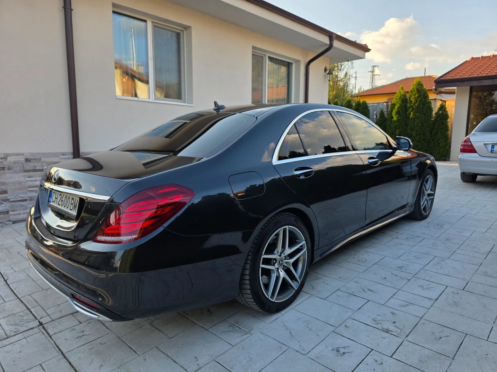 Mercedes-Benz S 350 3.0 CDI AMG НАПЪЛНО ОБСЛУЖЕН , снимка 4 - Автомобили и джипове - 56338398