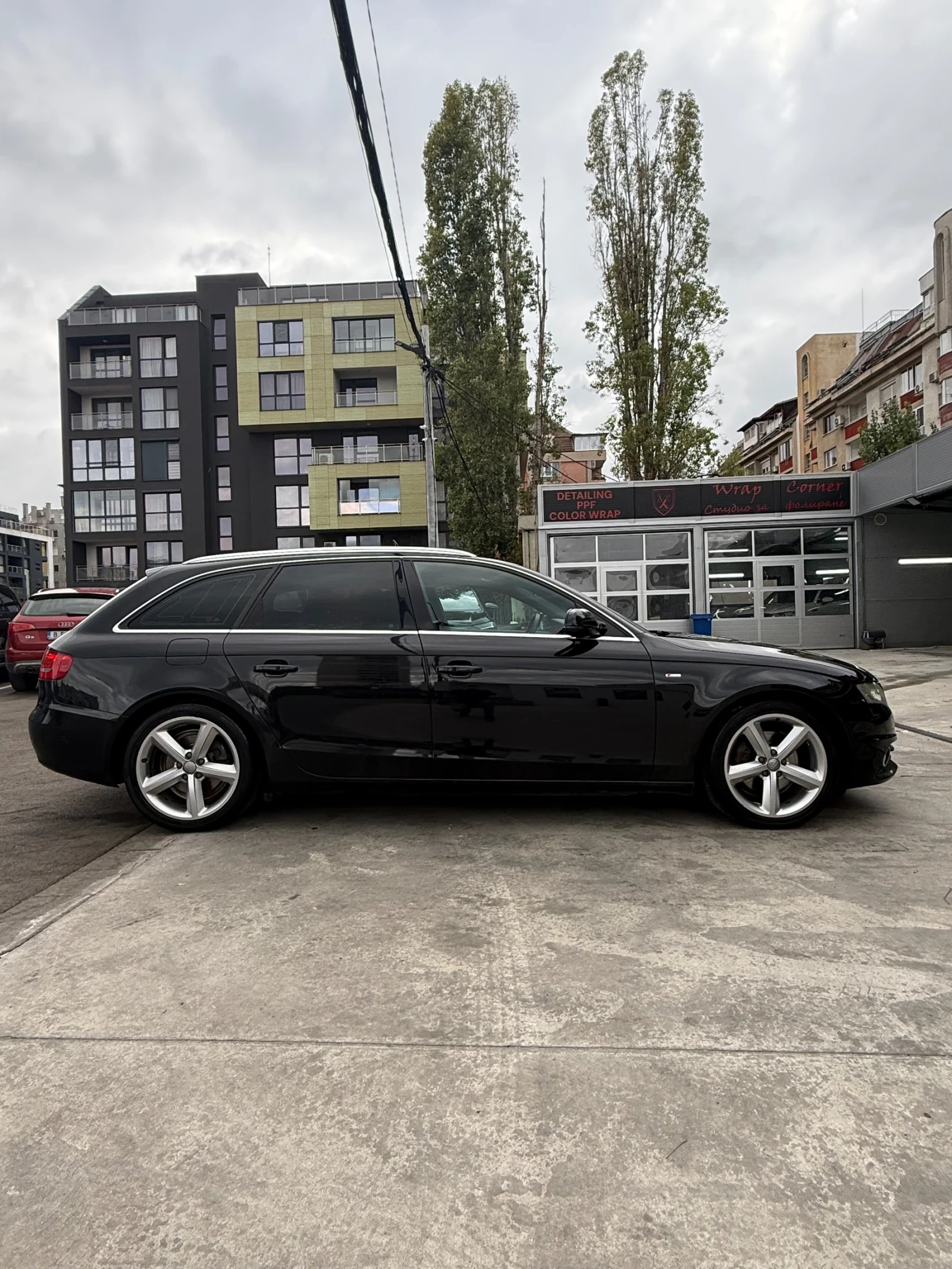 Audi A4, снимка 4 - Автомобили и джипове - 56683377