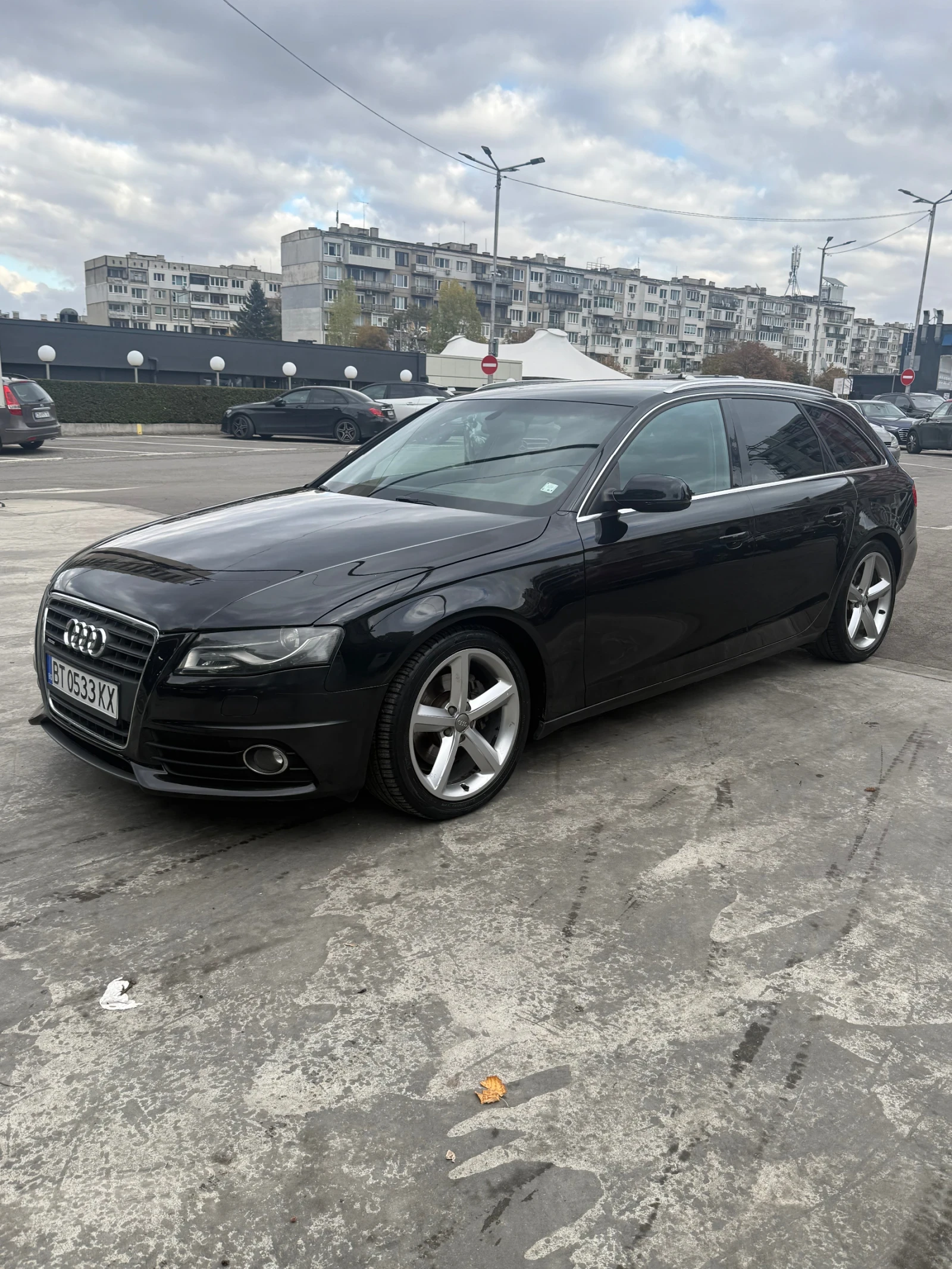 Audi A4, снимка 2 - Автомобили и джипове - 56683377
