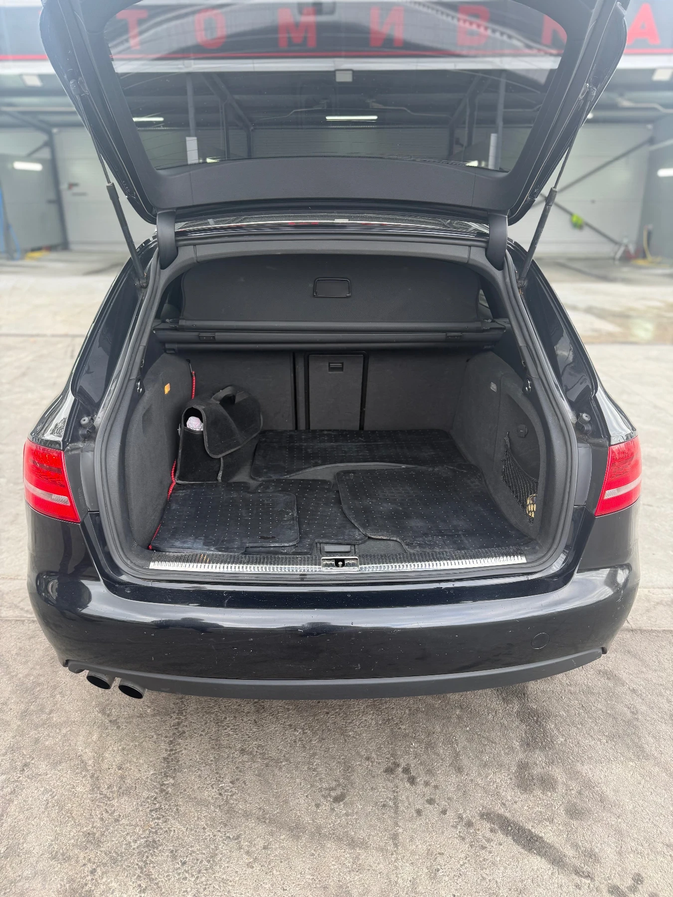 Audi A4, снимка 13 - Автомобили и джипове - 56683377
