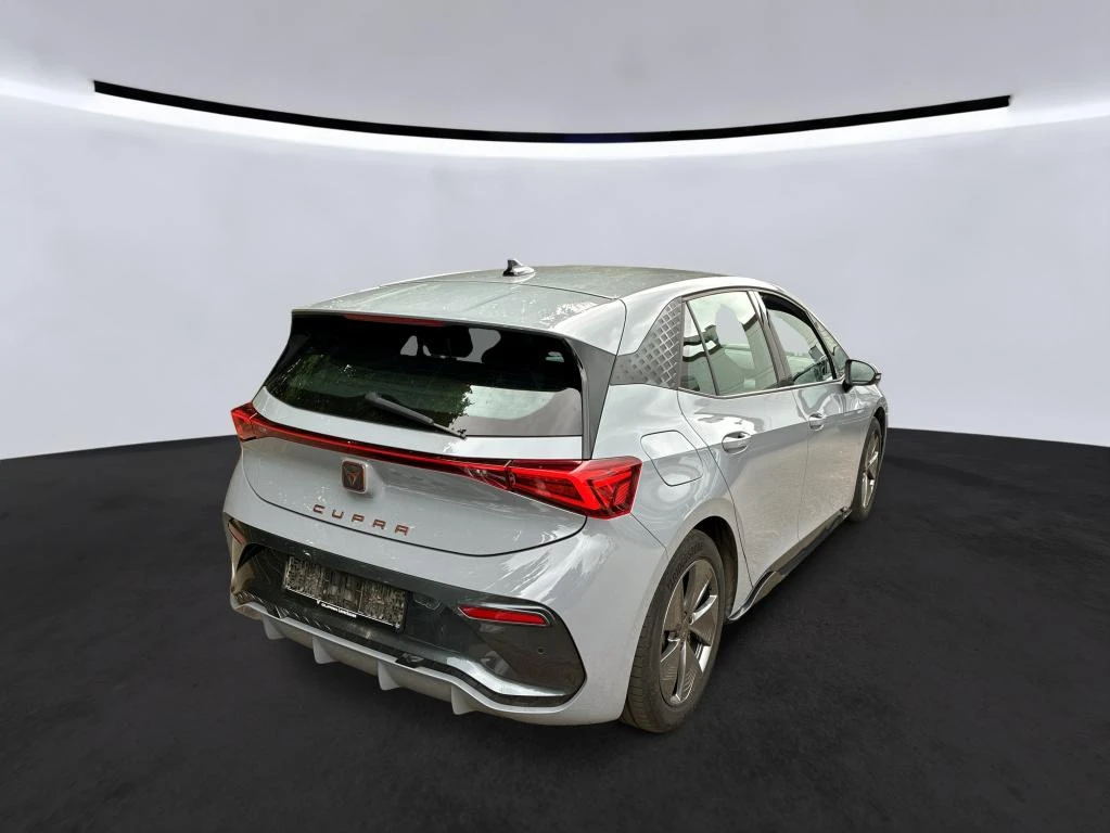Cupra Born 62 kWh LED Navi , снимка 3 - Автомобили и джипове - 56732318