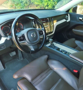 Volvo XC60 2.0 D5 INSCRIPTION, снимка 3