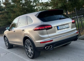 Обява за продажба на Porsche Cayenne 4.2 V8 DISTRONIC / SOFT CLOSE / BOSE / ПЕРФЕКТЕН ~67 999 лв. - изображение 6 | Auto.bg Обява за продажба на Porsche Cayenne 4.2 V8 DISTRONIC / SOFT CLOSE / BOSE / ПЕРФЕКТЕН ~67 999 лв. - изображение 6