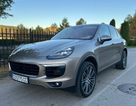 Обява за продажба на Porsche Cayenne 4.2 V8 DISTRONIC / SOFT CLOSE / BOSE / ПЕРФЕКТЕН ~67 999 лв. - изображение 2 | Auto.bg Обява за продажба на Porsche Cayenne 4.2 V8 DISTRONIC / SOFT CLOSE / BOSE / ПЕРФЕКТЕН ~67 999 лв. - изображение 2
