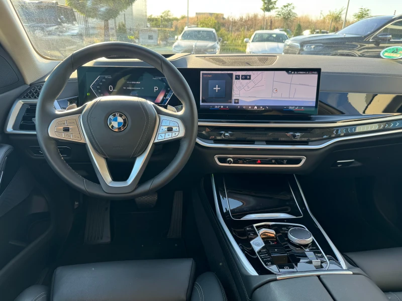 BMW X7  40D /7 МЕСТА/ ГАРАНЦИЯ ДО 01.2027 г., снимка 10 - Автомобили и джипове - 51509717