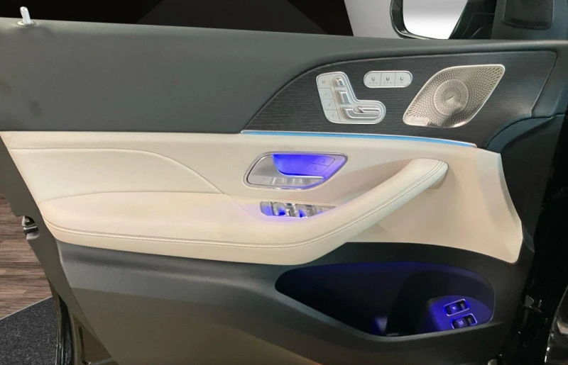 Mercedes-Benz GLE 400 e/AMG/4M/COUPE/FACELIFT/AIRMATIC/BURM/HEAD UP/PANO, снимка 7 - Автомобили и джипове - 51577834