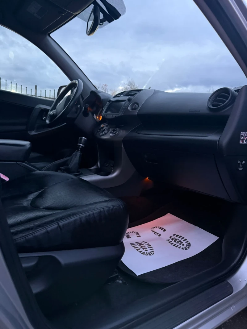 Toyota Rav4 2, 2D4D, снимка 12 - Автомобили и джипове - 52335413