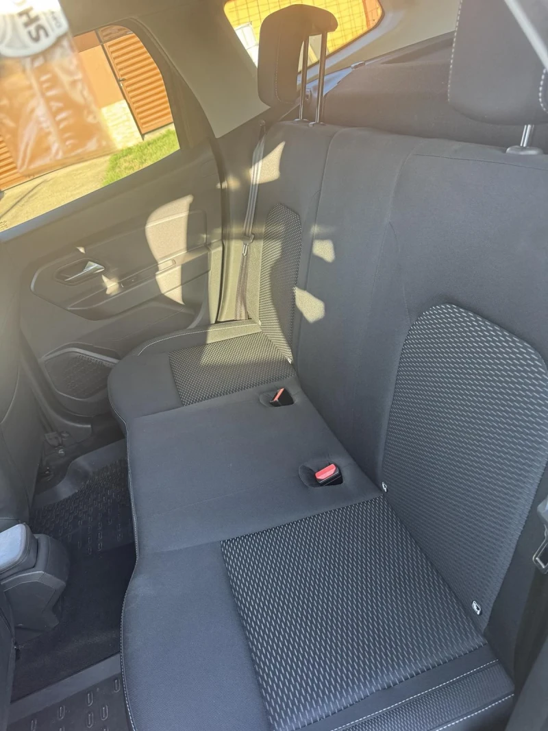 Dacia Duster, снимка 13 - Автомобили и джипове - 52791017