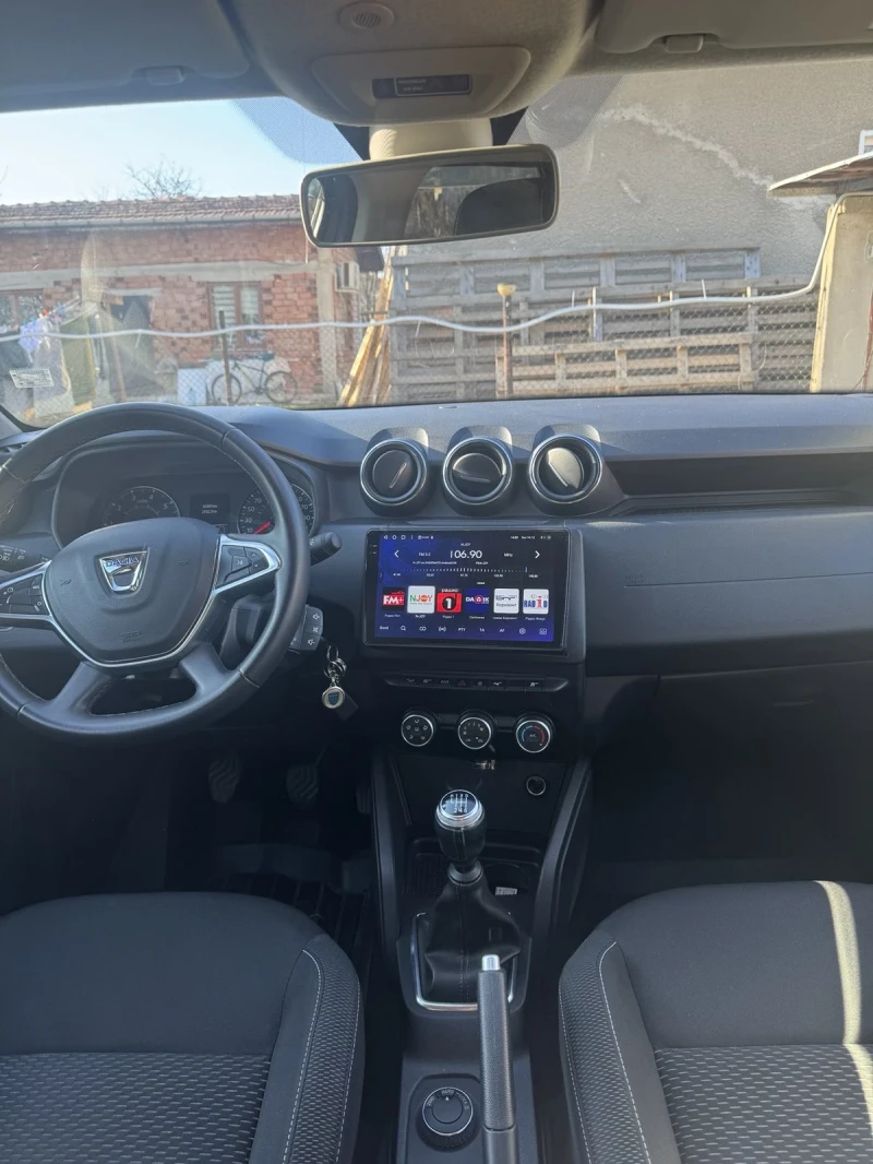 Dacia Duster, снимка 16 - Автомобили и джипове - 52791017