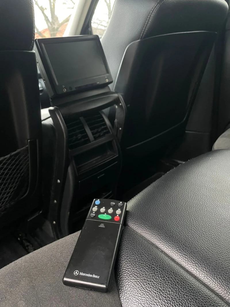 Mercedes-Benz ML 320, снимка 7 - Автомобили и джипове - 53306132