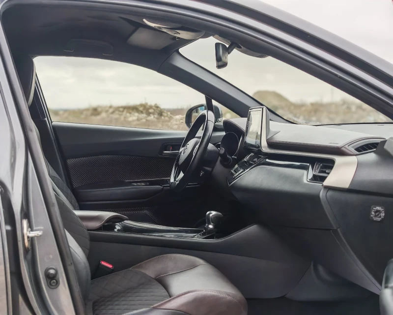 Toyota C-HR 1.8 ХИБРИД 122 К.С. 129 000 КМ! LOUNGE! УНИКАТ!, снимка 10 - Автомобили и джипове - 53420898