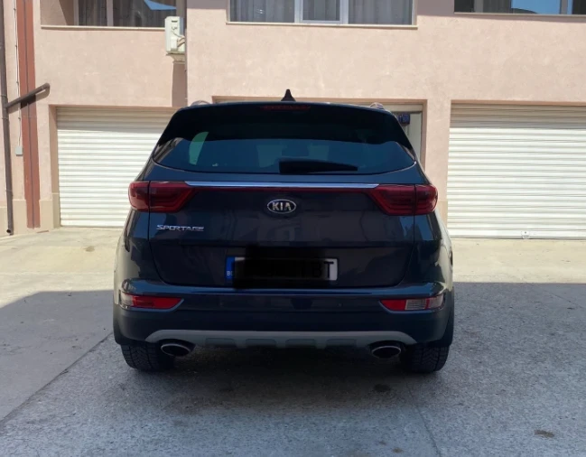 Kia Sportage 1.6T 177 к.с., снимка 6 - Автомобили и джипове - 47333997