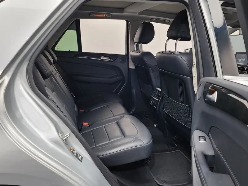 Mercedes-Benz GLE 350 D 4Matic Premium, снимка 12 - Автомобили и джипове - 53827989