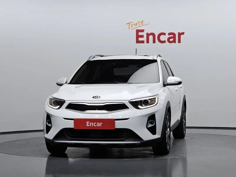 Kia Stonic 1.6 Prestige, снимка 3 - Автомобили и джипове - 55085538