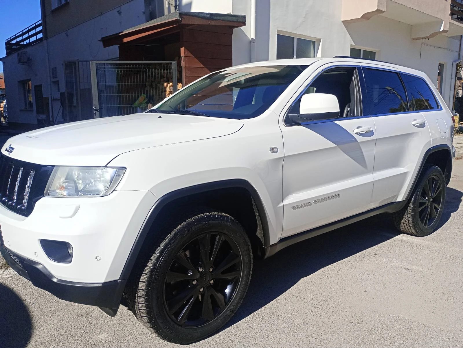 Jeep Grand cherokee CRD 3.0 241HP 2012 - изображение 3