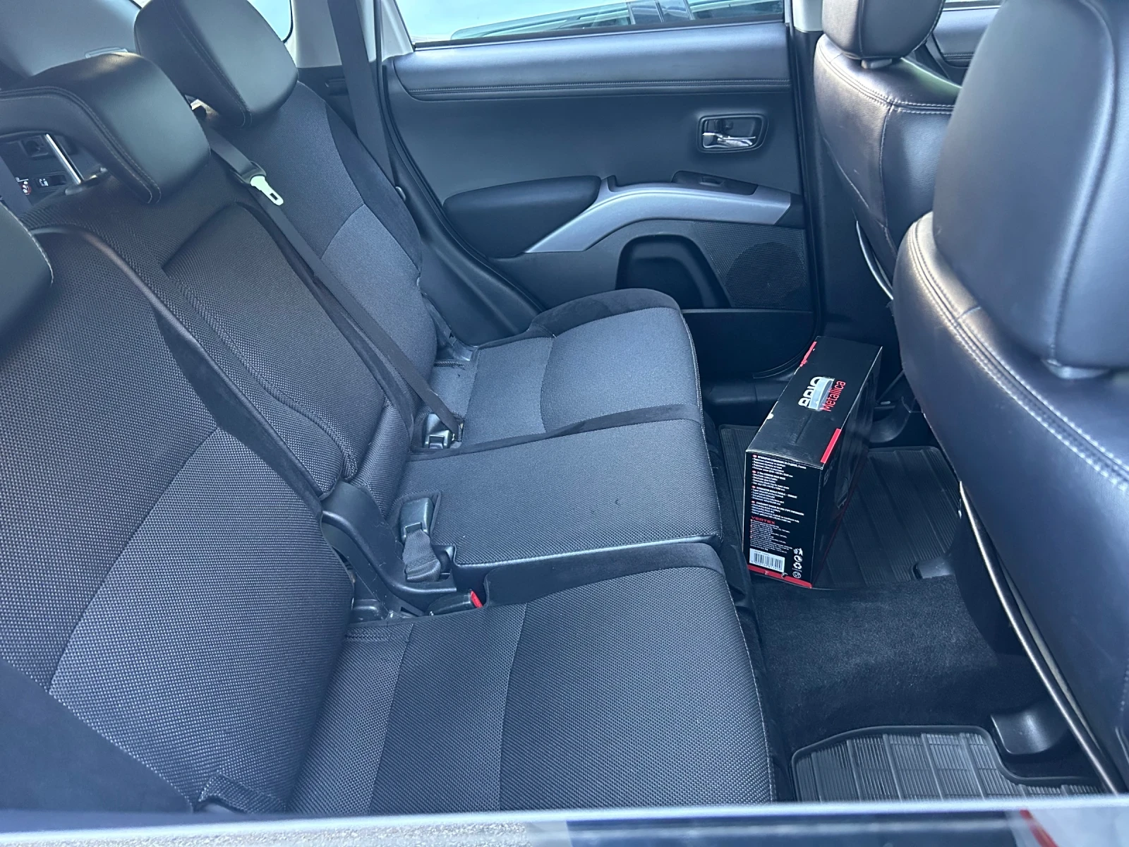 Mitsubishi Outlander 2.2 Di-d - изображение 6