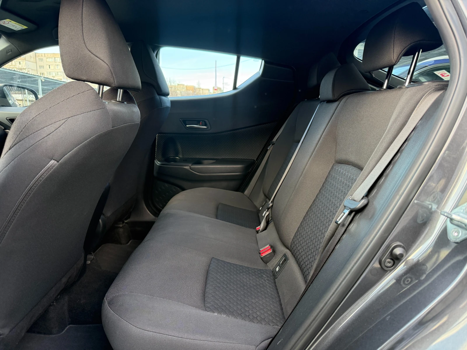 Toyota C-HR FACELIFT 1.8 HEV | Mobile.bg   11