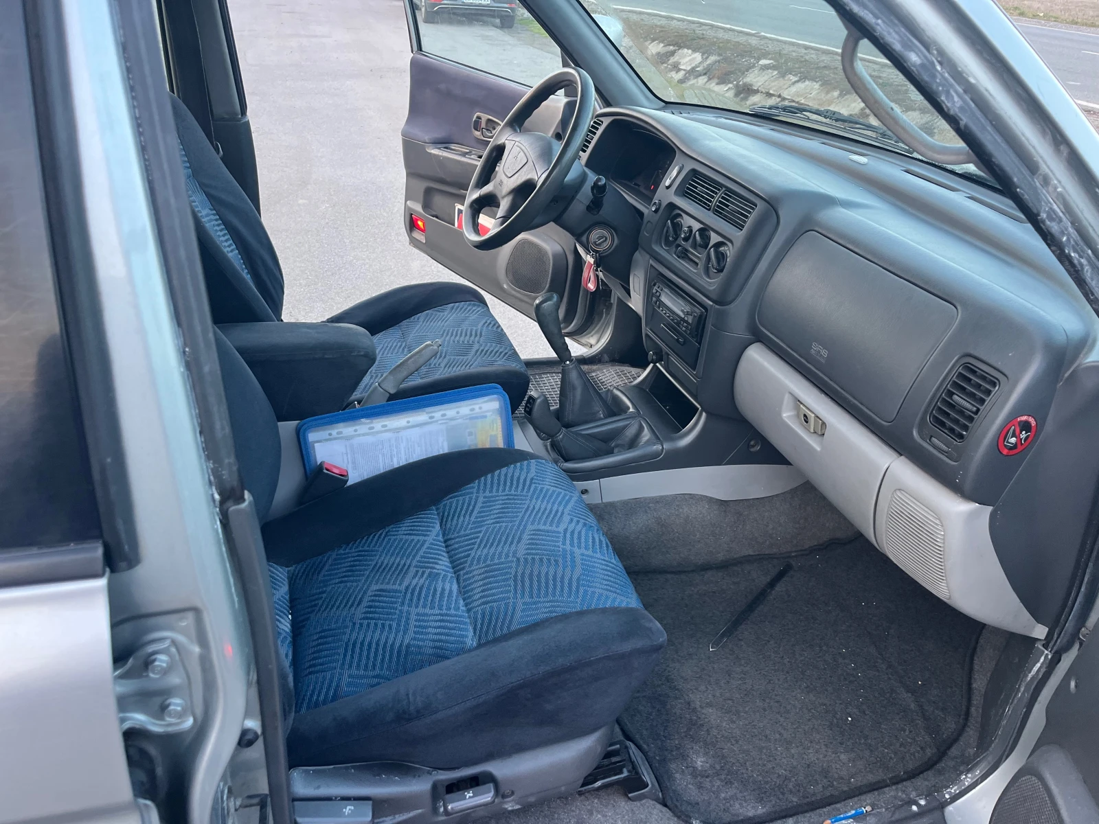 Mitsubishi Pajero sport 2.5 TDI  Разпродажба!!!, снимка 12 - Автомобили и джипове - 52886880