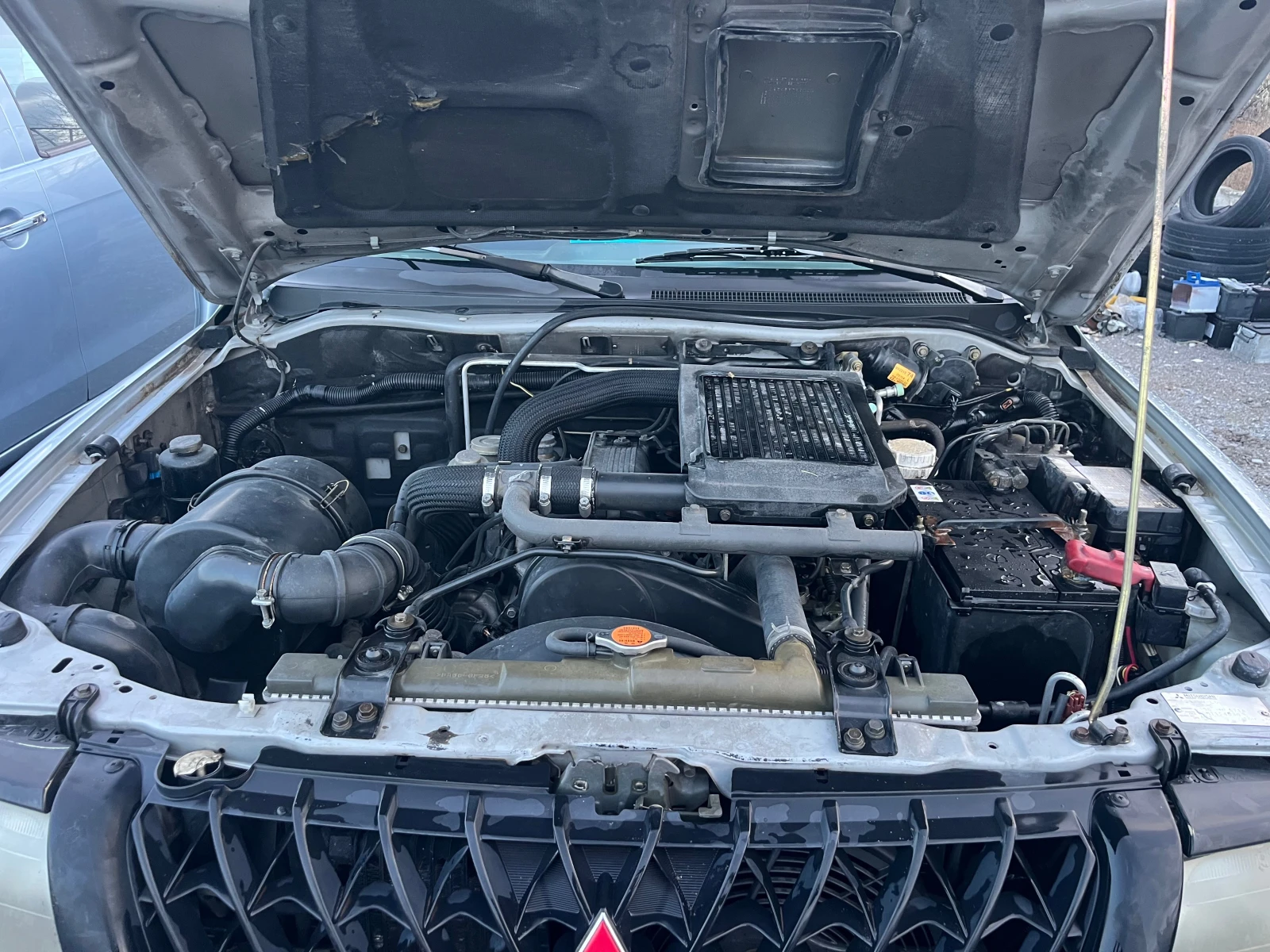 Mitsubishi Pajero sport 2.5 TDI  Разпродажба!!!, снимка 14 - Автомобили и джипове - 52886880