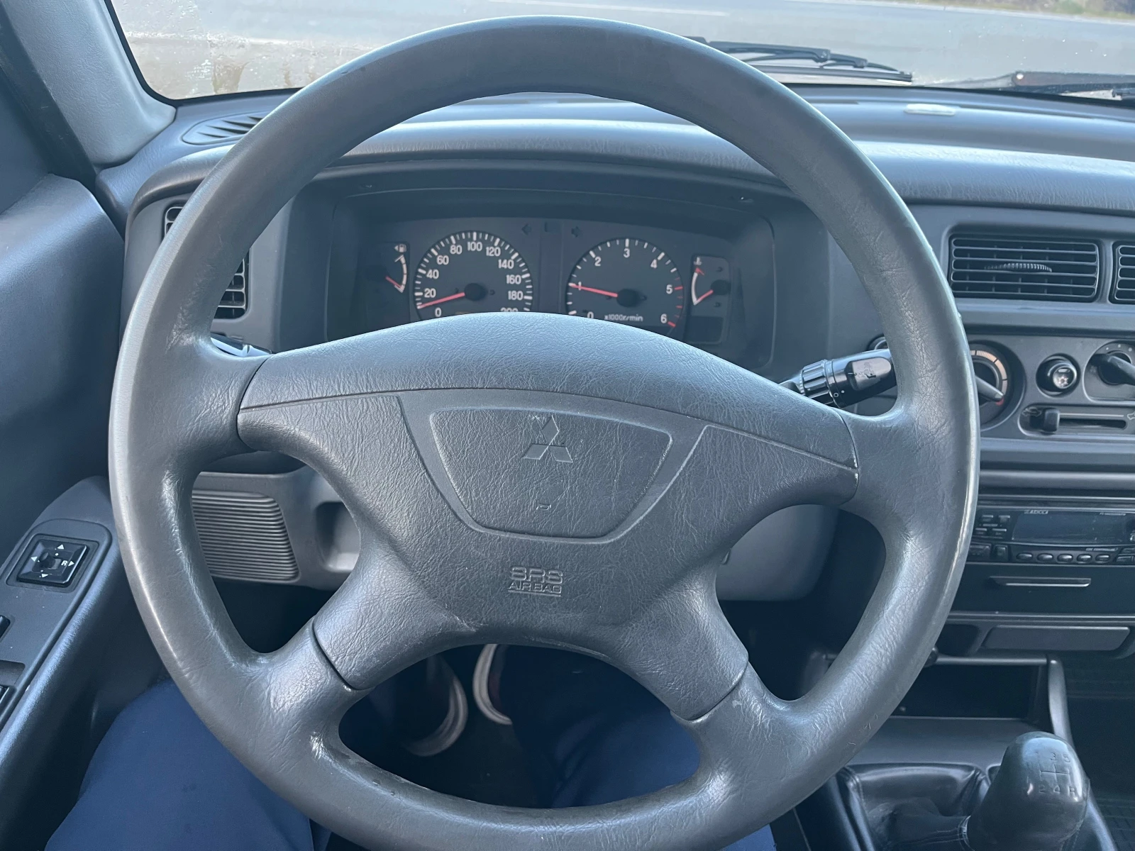 Mitsubishi Pajero sport 2.5 TDI  Разпродажба!!!, снимка 13 - Автомобили и джипове - 52886880