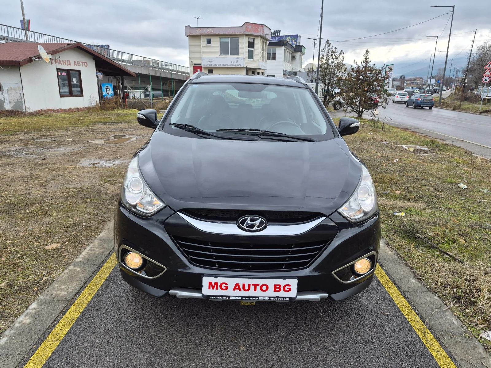 Hyundai IX35 2.0CRDI  4X4 - изображение 2