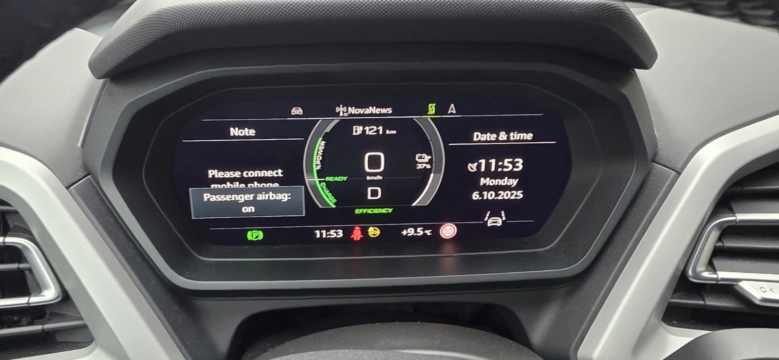 Audi Q4  Business, снимка 7 - Автомобили и джипове - 53722204