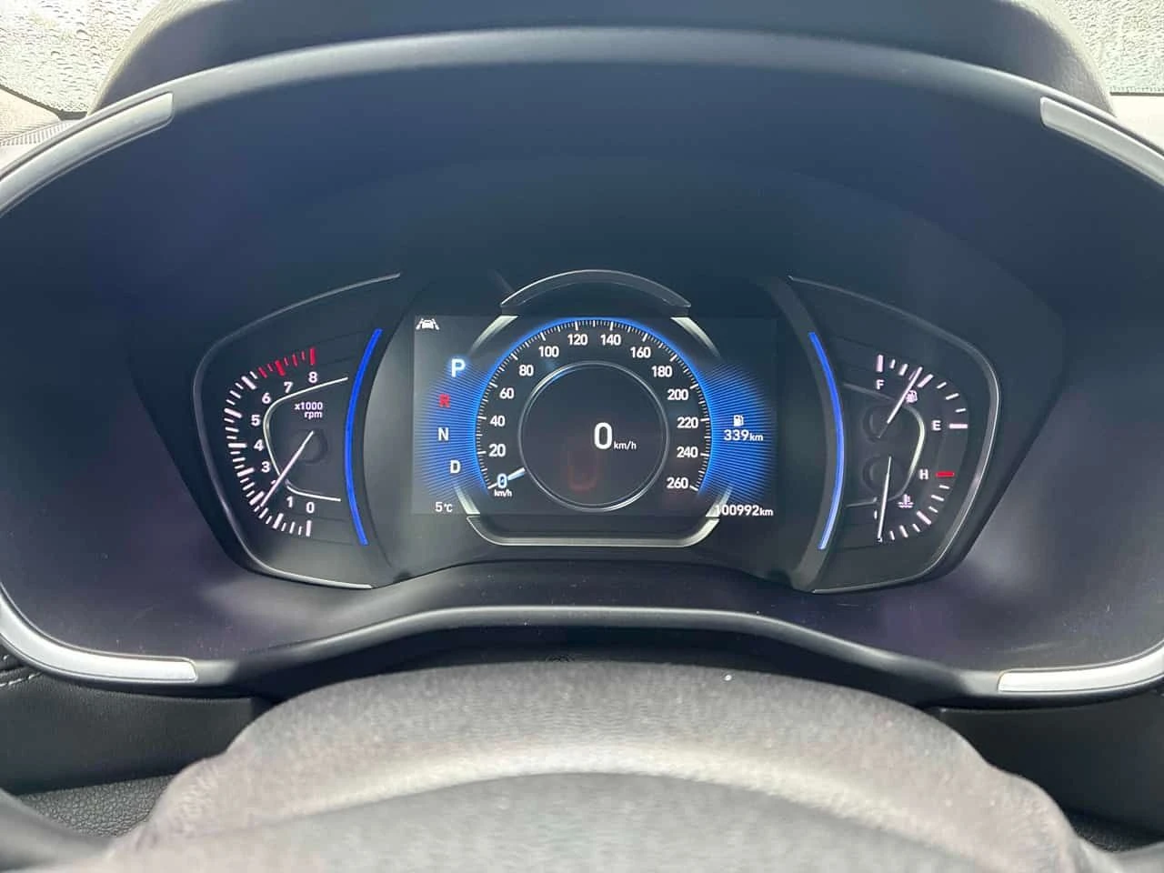Hyundai Santa fe  | Luxury | DISTRONIC | ОБДУХВАНЕ | 360 | ПАНОРАМА, снимка 8 - Автомобили и джипове - 54459850