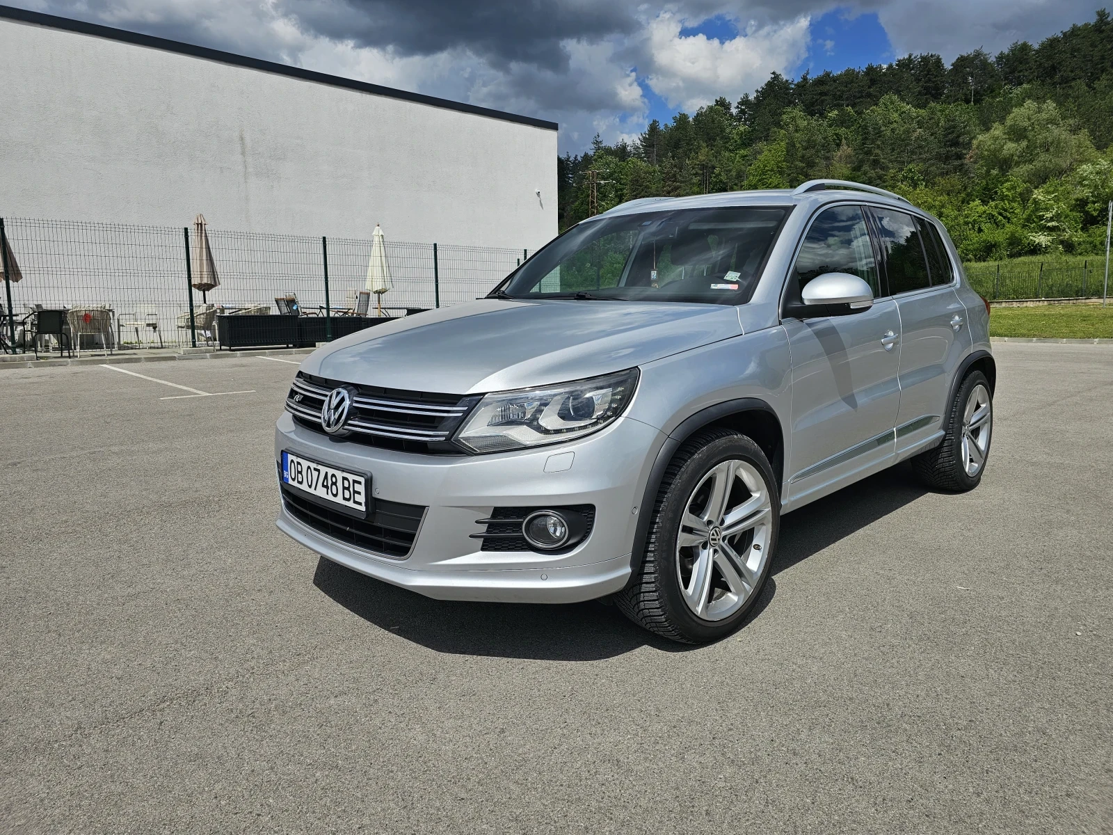 VW Tiguan R Line, снимка 6 - Автомобили и джипове - 54577513