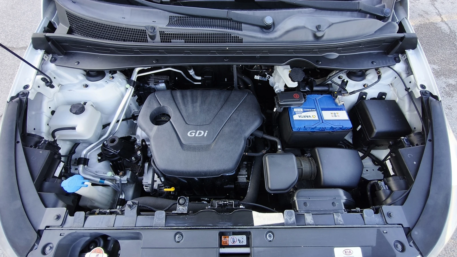 Kia Sportage 1.6i 115000km, снимка 15 - Автомобили и джипове - 56207788