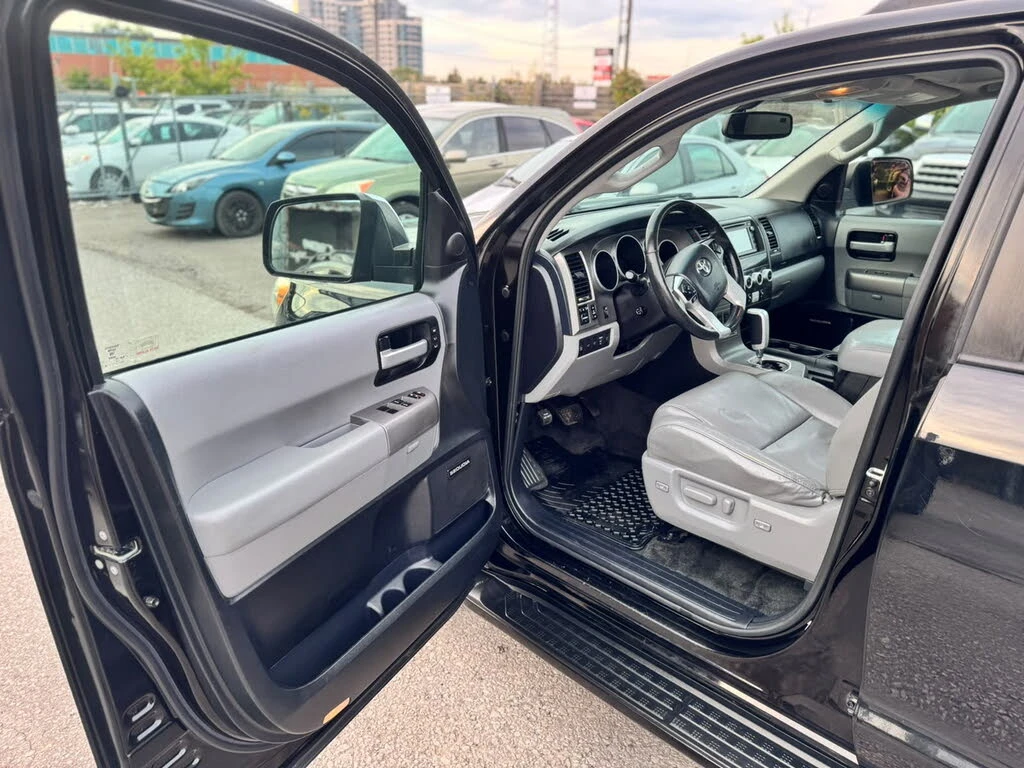 Toyota Sequoia 5.7* V8* PLATINUM* �������* ���������* ������* JBL | Mobile.bg � ����������� 8