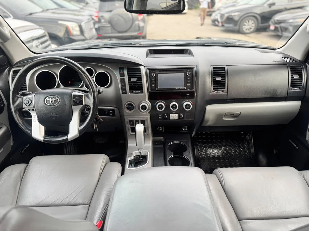 Toyota Sequoia 5.7* V8* PLATINUM* �������* ���������* ������* JBL | Mobile.bg � ����������� 10